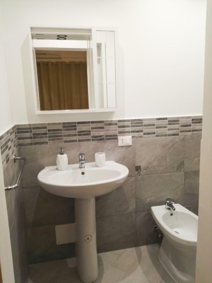 Madinah Apartments Palermo Buitenkant foto
